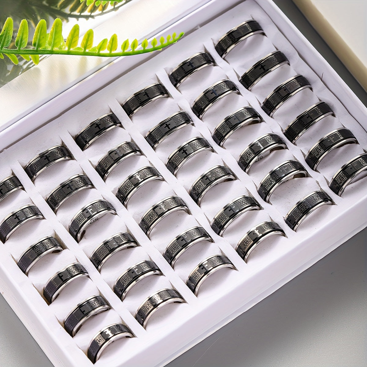 Wholesale Lots 30pcs Stainless Steel Relieving Anxiety Spinner Ring For Men And Women 8mm Spanish Bible Verse Christian Lord's Prayer Cross Ring, Cross Ring, Letter Cross Ring, Religious Jewelry Gift